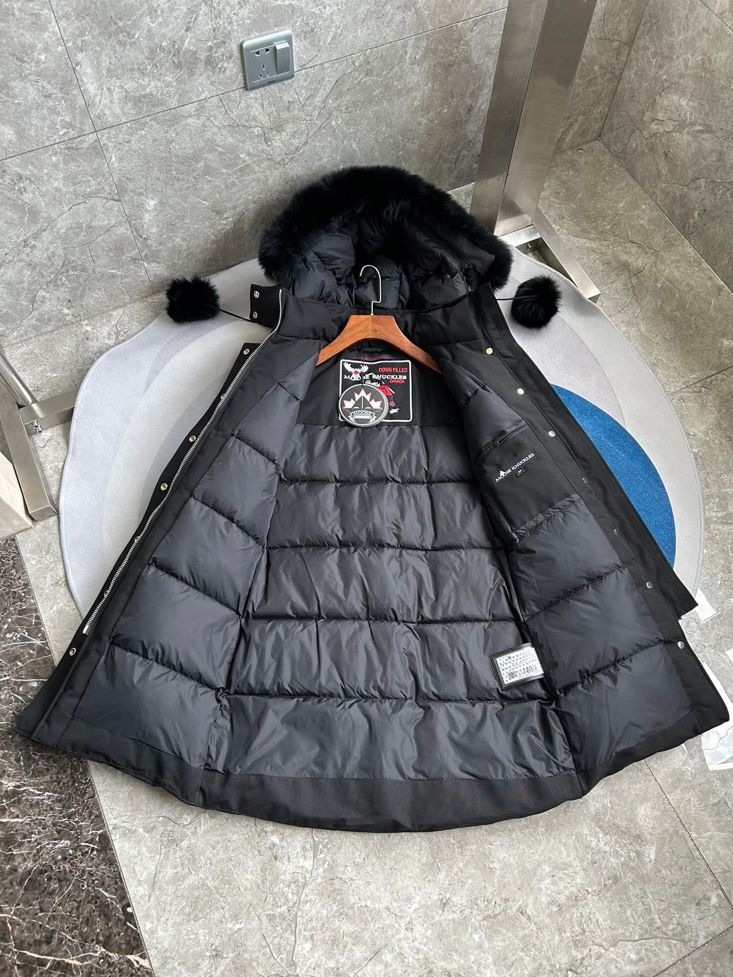 Moose Knuckles Stirling Parka J01 Moose Knuckles Stirling Parka J01